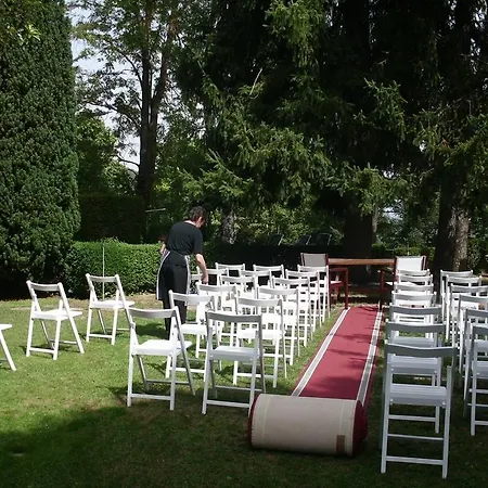 Xalet La Coromina 3* 维拉德奥